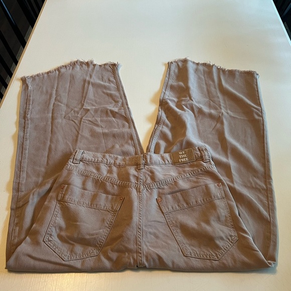 Free People We The Free Old West Slouchy Jeans Tumbleweed Size 31 - Picture 15 of 16